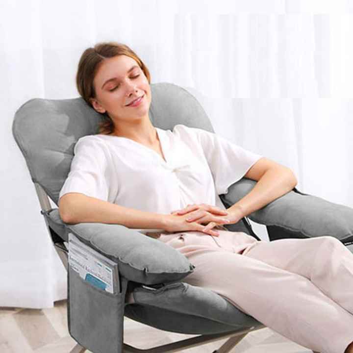 Sofá plegable con reposapiés incluido
