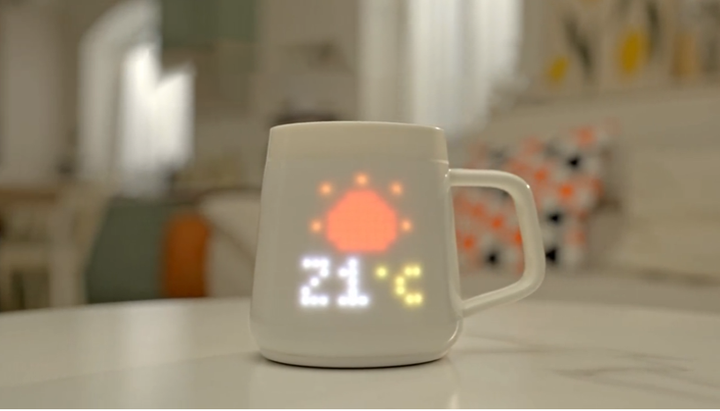 Taza Interactiva con Pantalla LED de Píxeles